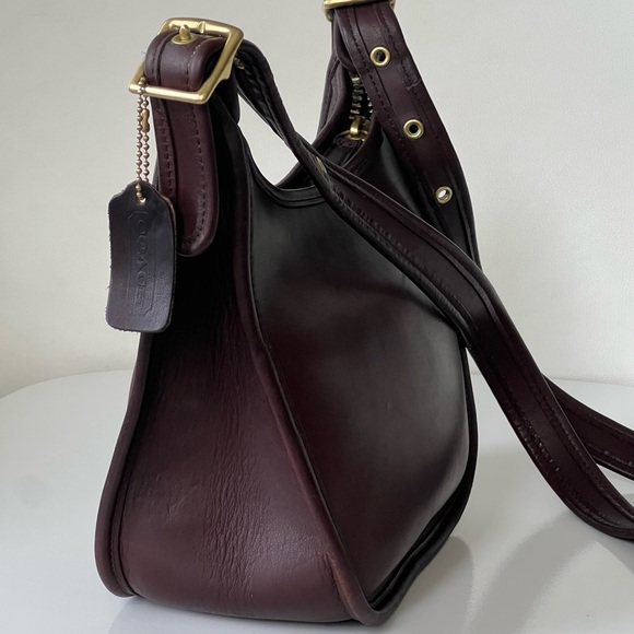 Vintage COACH Janice Legacy Zip Mahogany Brown Glove-Tanned Leather Shoulder Bag - Picture 4 of 16